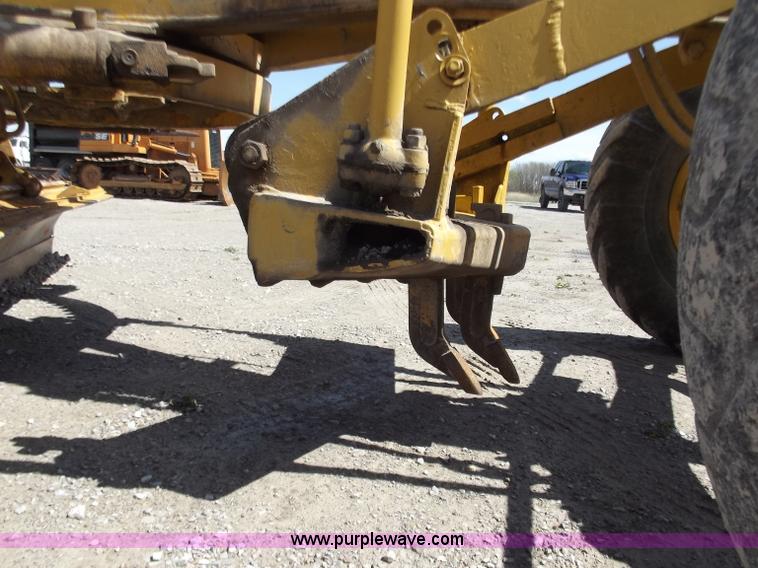 image for item D3747 1970 Caterpillar 112F motor grader