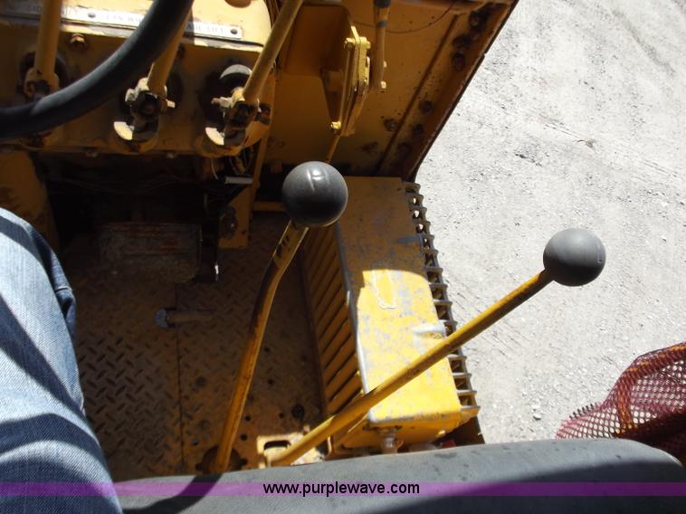 image for item D3747 1970 Caterpillar 112F motor grader