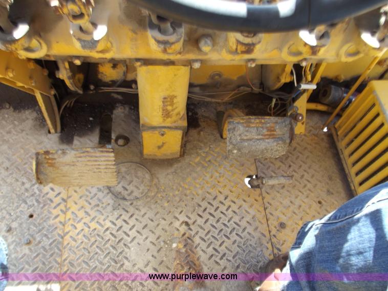 image for item D3747 1970 Caterpillar 112F motor grader