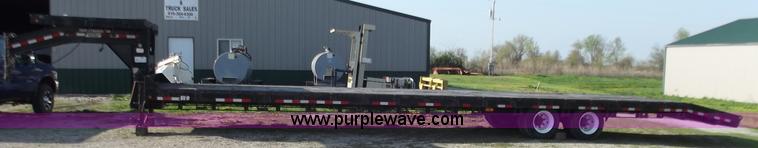 image for item D3849 2006 Rolls Rite 30KHD 42' gooseneck trailer