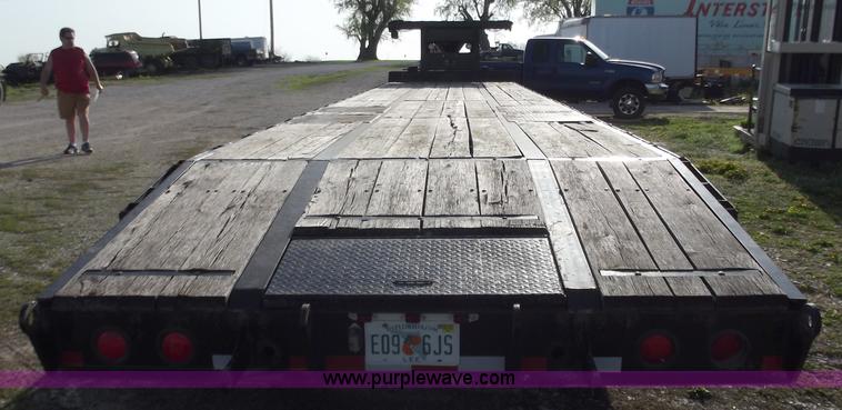 image for item D3849 2006 Rolls Rite 30KHD 42' gooseneck trailer