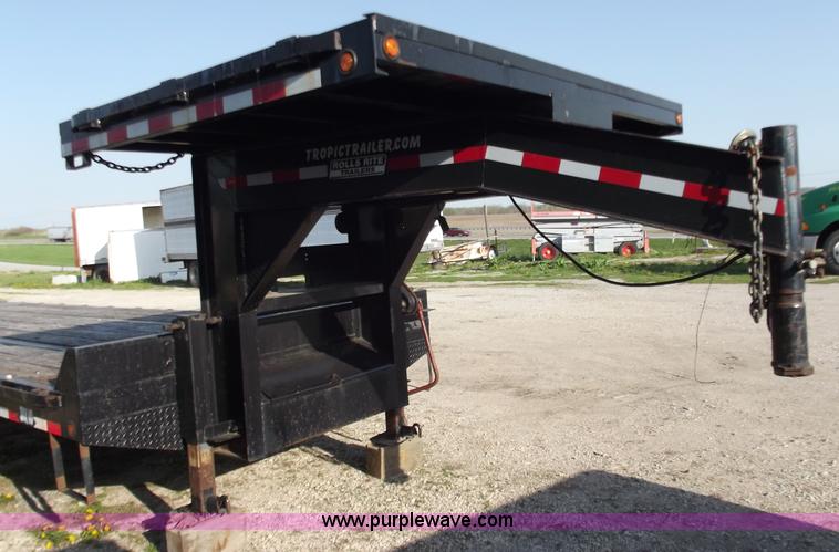 image for item D3849 2006 Rolls Rite 30KHD 42' gooseneck trailer