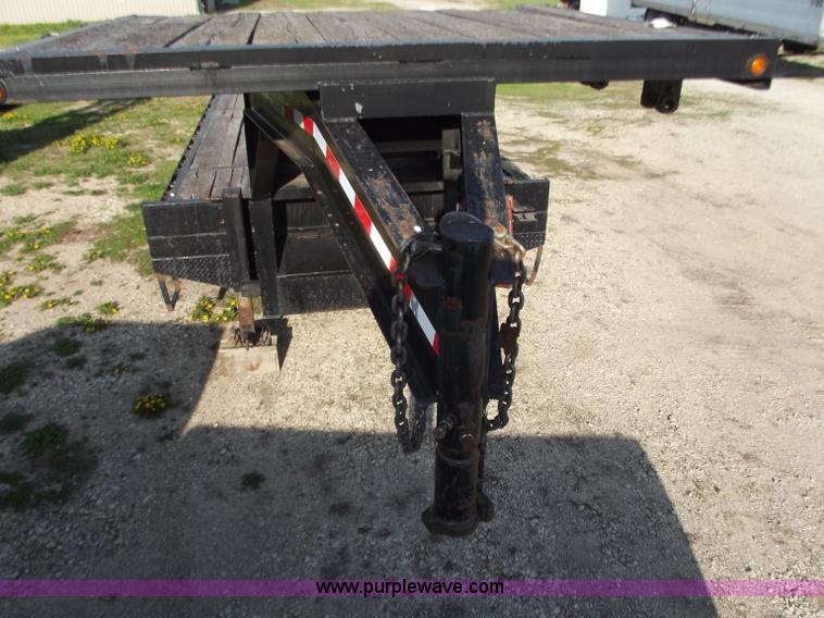 image for item D3849 2006 Rolls Rite 30KHD 42' gooseneck trailer