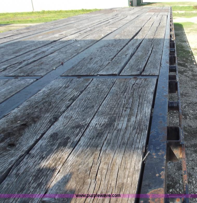 image for item D3849 2006 Rolls Rite 30KHD 42' gooseneck trailer