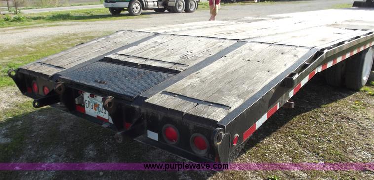 image for item D3849 2006 Rolls Rite 30KHD 42' gooseneck trailer
