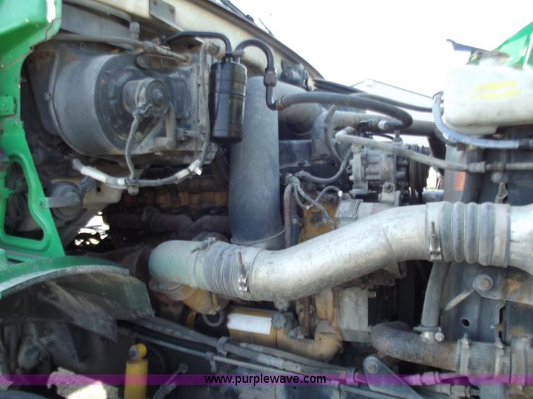 image for item D3850 1999 Sterling A9500 semi truck