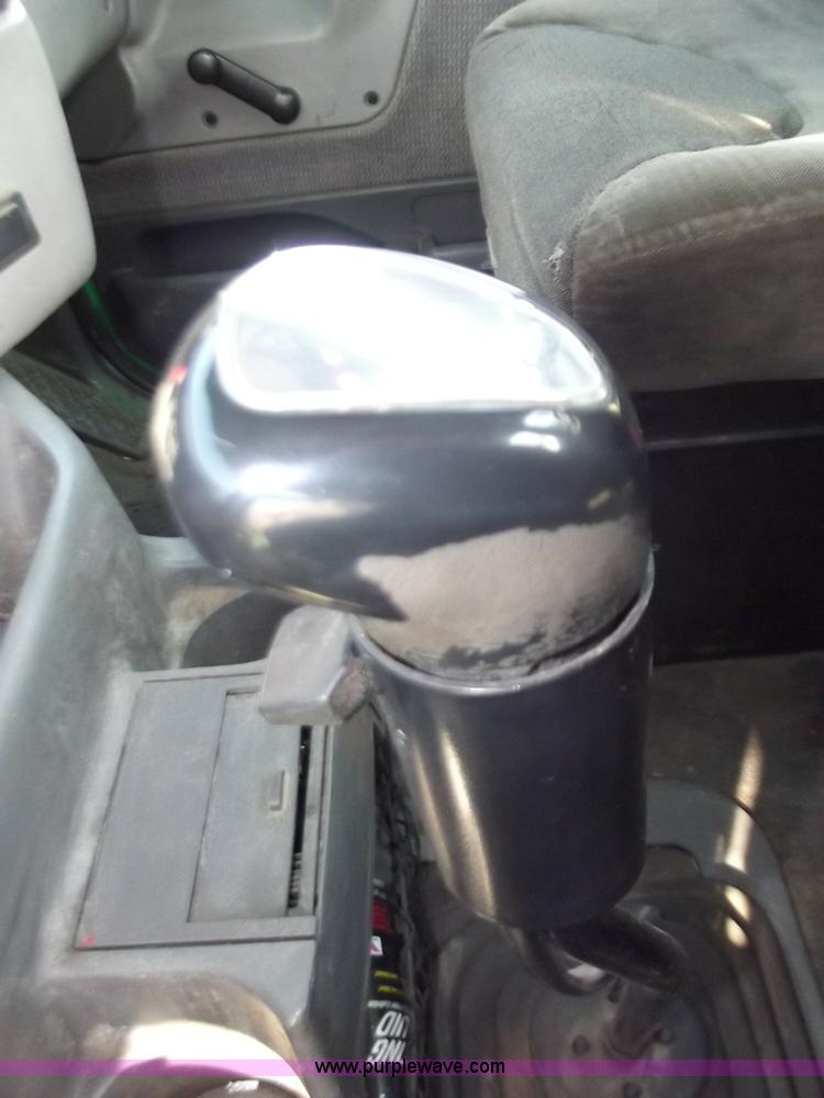 image for item D3850 1999 Sterling A9500 semi truck