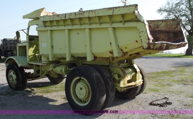 image for item D3851 1969 Euclid haul truck