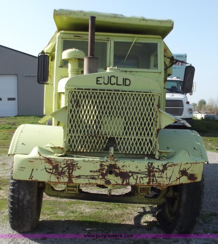 image for item D3851 1969 Euclid haul truck