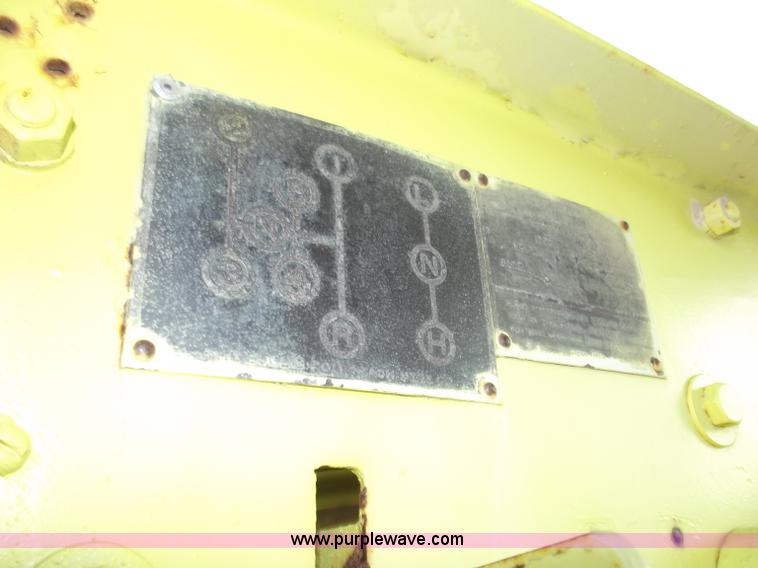 image for item D3851 1969 Euclid haul truck