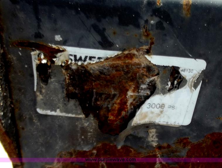 image for item D3860 Caterpillar 72" skid steer sweepster