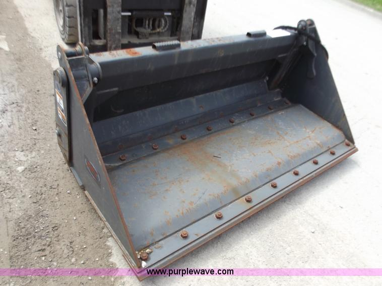 image for item D3861 FFC 72" clam shell bucket