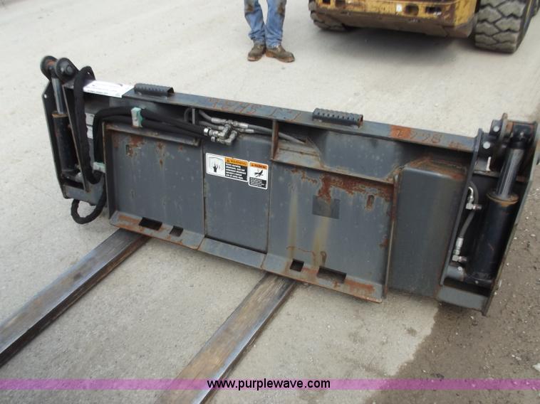 image for item D3861 FFC 72" clam shell bucket