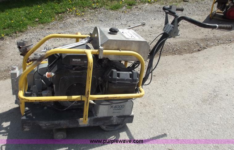 image for item D3869 Husqvarna 4000 Prowler soft cut saw