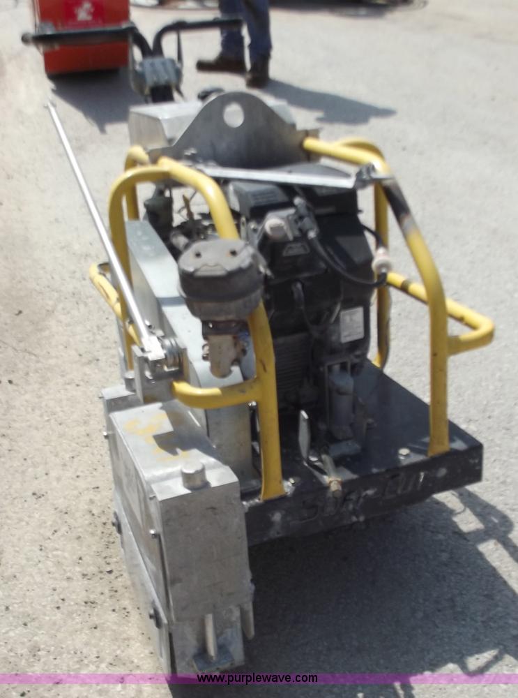 image for item D3869 Husqvarna 4000 Prowler soft cut saw