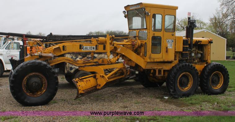 image for item D7508 Galion 118B motor grader