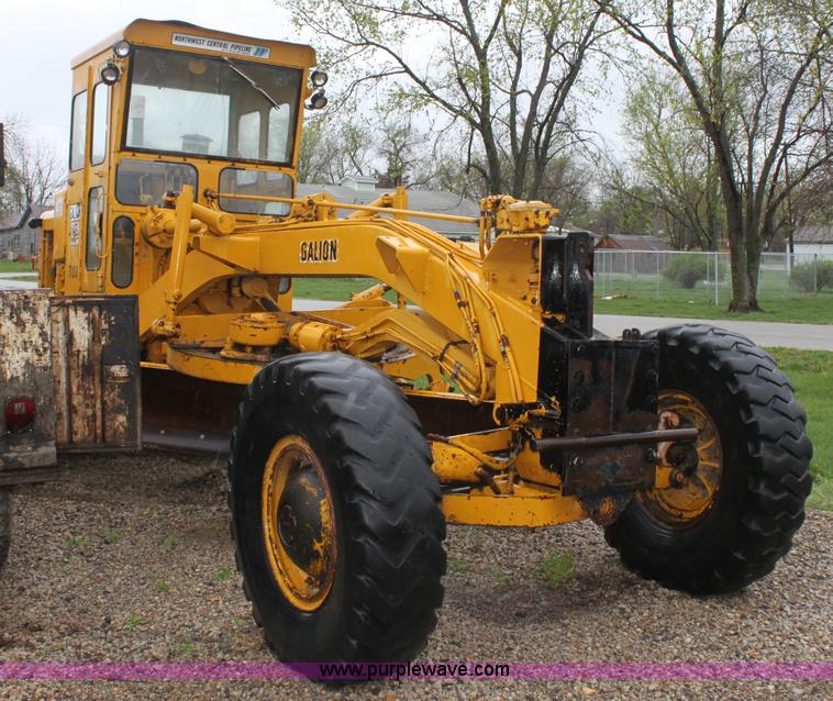image for item D7508 Galion 118B motor grader