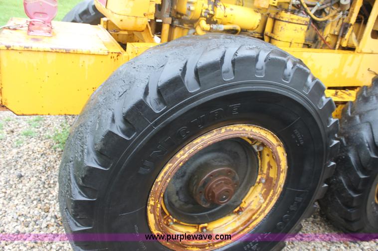 image for item D7508 Galion 118B motor grader