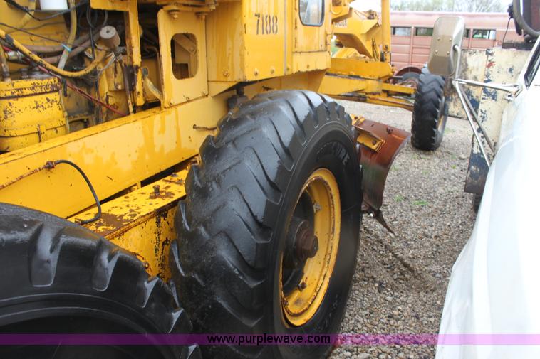 image for item D7508 Galion 118B motor grader