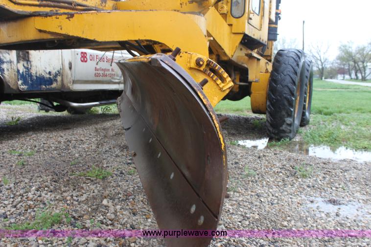 image for item D7508 Galion 118B motor grader