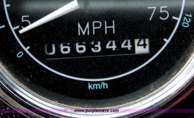 image for item D7632 1995 Ford LNT8000 tandem axle dump truck