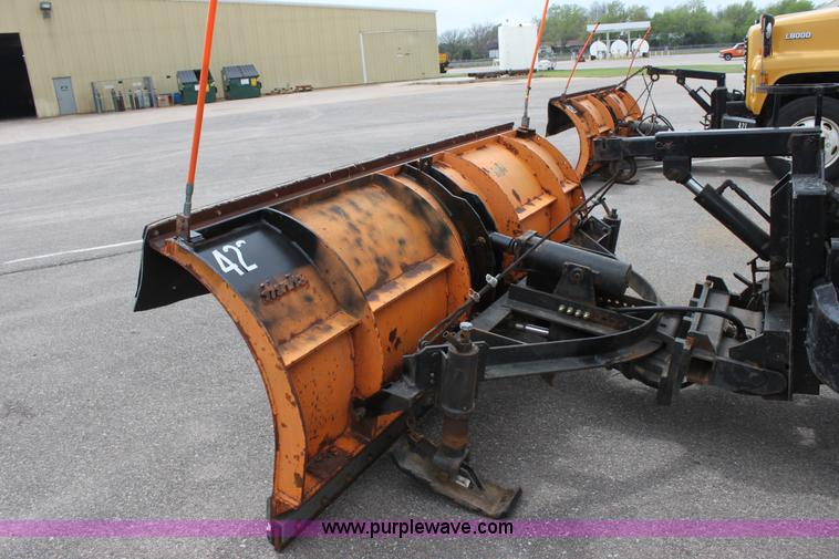 image for item D7632 1995 Ford LNT8000 tandem axle dump truck