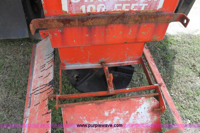 image for item D7635 1995 Ford LNT8000 tandem axle dump truck