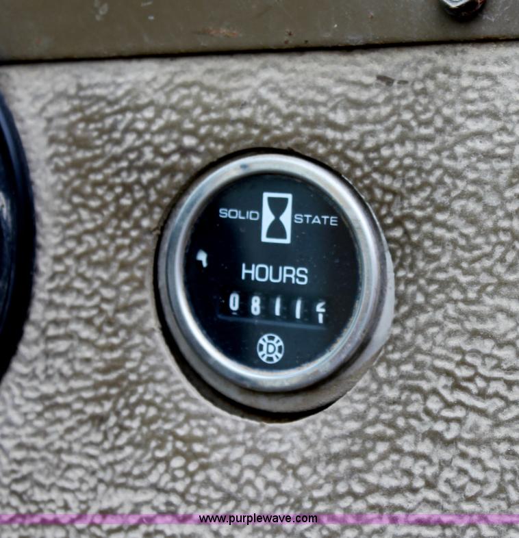 image for item D7673 1987 Champion 710 motor grader