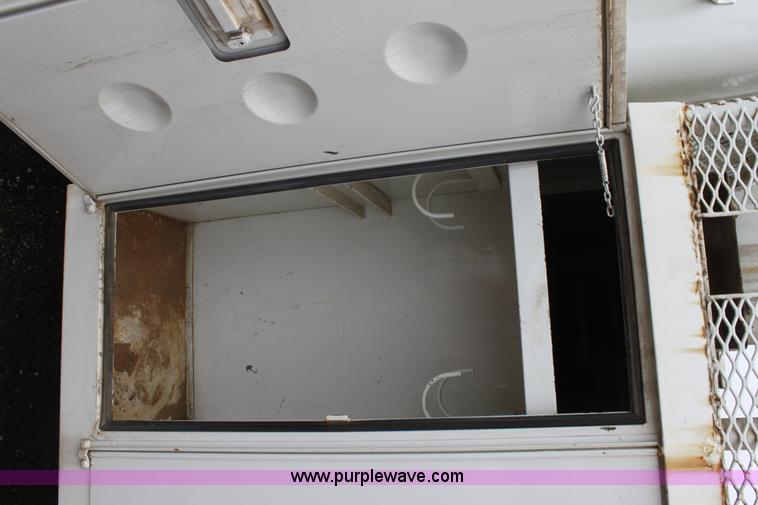 image for item D7675 1987 International 1954 derrick digger truck