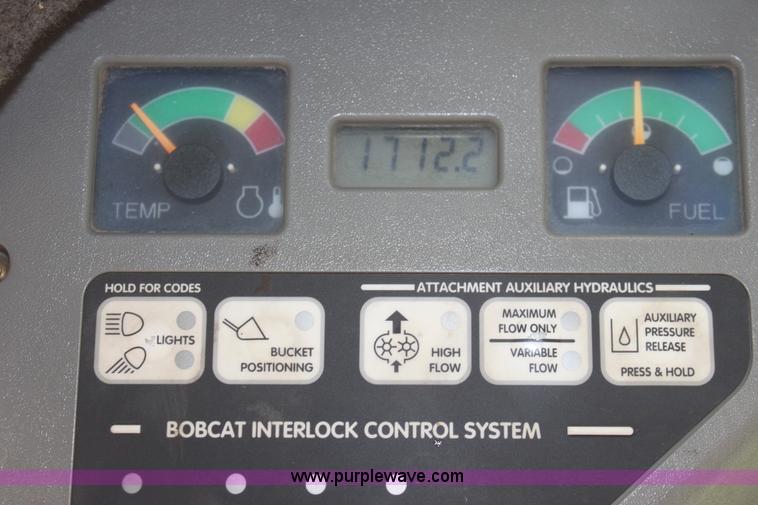 image for item D7678 2000 Bobcat 863 skid steer