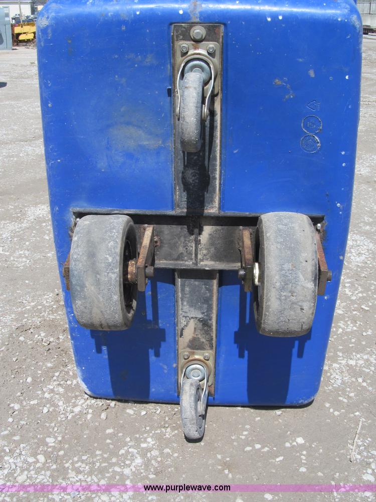 image for item G9469 Rubbermaid 4616 trash cart