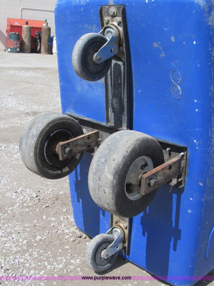 image for item G9469 Rubbermaid 4616 trash cart