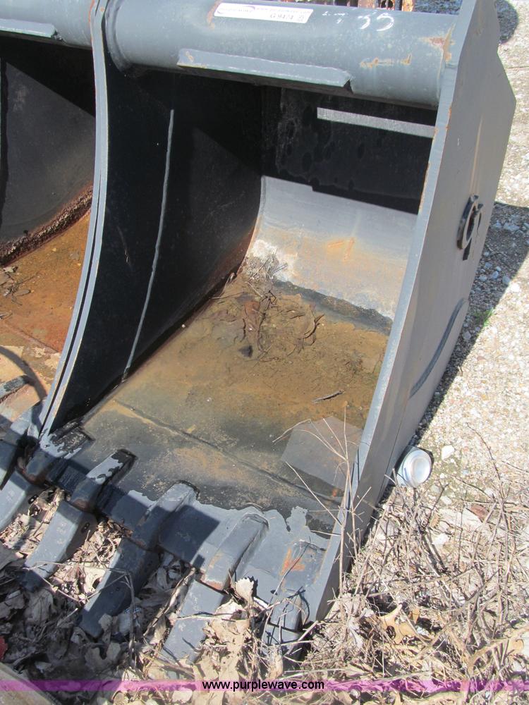 image for item G9474 CP 24" five-tooth bucket