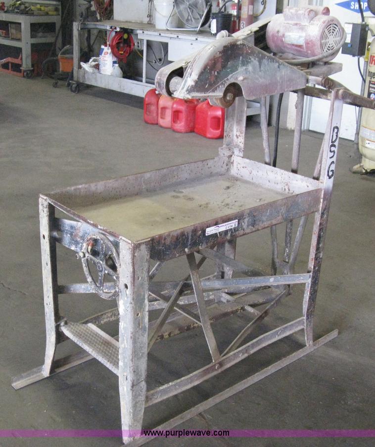 image for item G9786 Clipper SuperMatic 314 brick saw