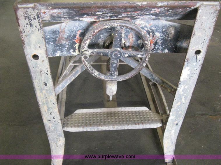 image for item G9786 Clipper SuperMatic 314 brick saw