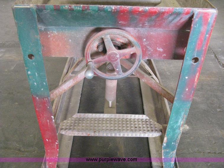 image for item G9787 Clipper brick saw