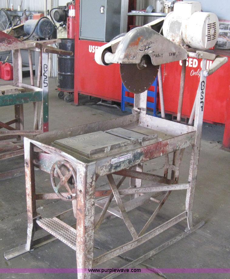 image for item G9788 Clipper SuperMatic 314 brick saw