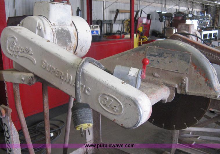 image for item G9788 Clipper SuperMatic 314 brick saw