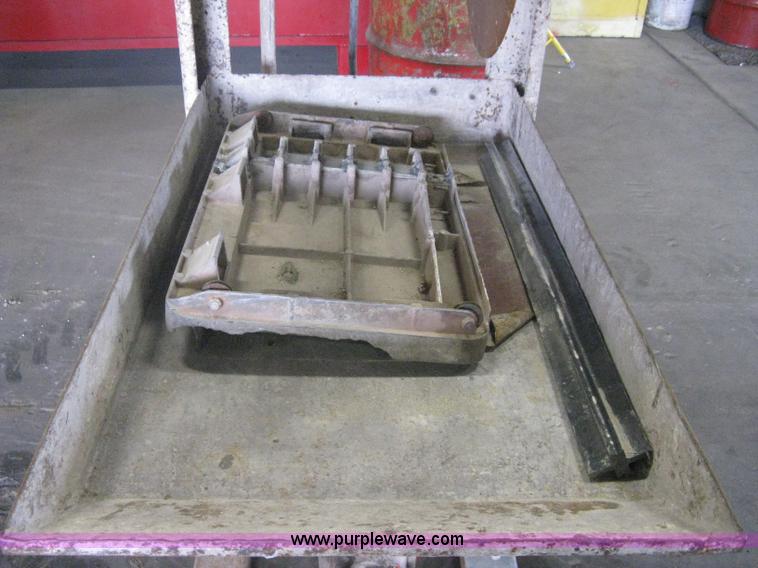 image for item G9790 Clipper brick saw