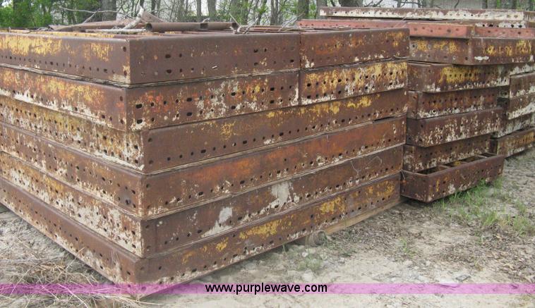 image for item G9793 Efco plate girdered forms