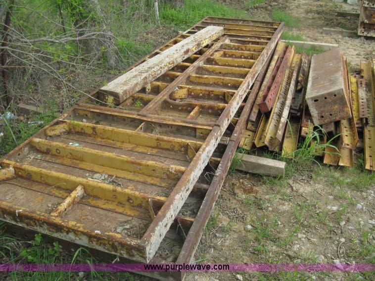 image for item G9793 Efco plate girdered forms