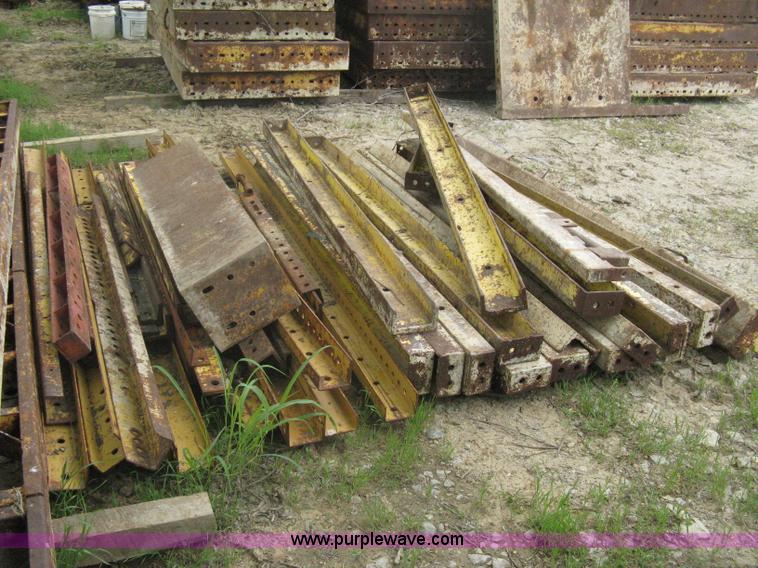 image for item G9793 Efco plate girdered forms