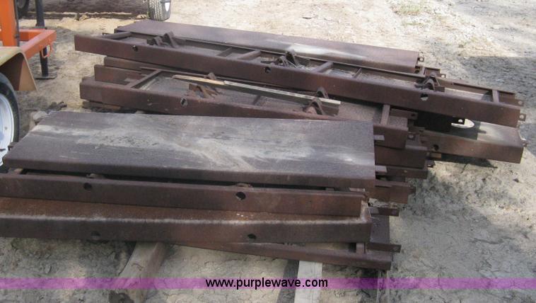 image for item G9795 (33) Simons concrete forms