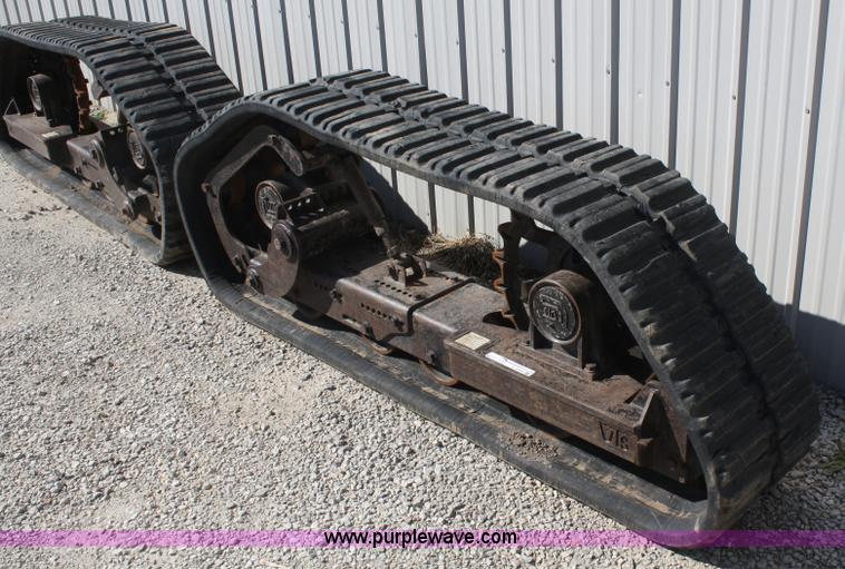 image for item L9349 Loegering skid steer tracks