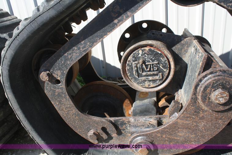 image for item L9349 Loegering skid steer tracks