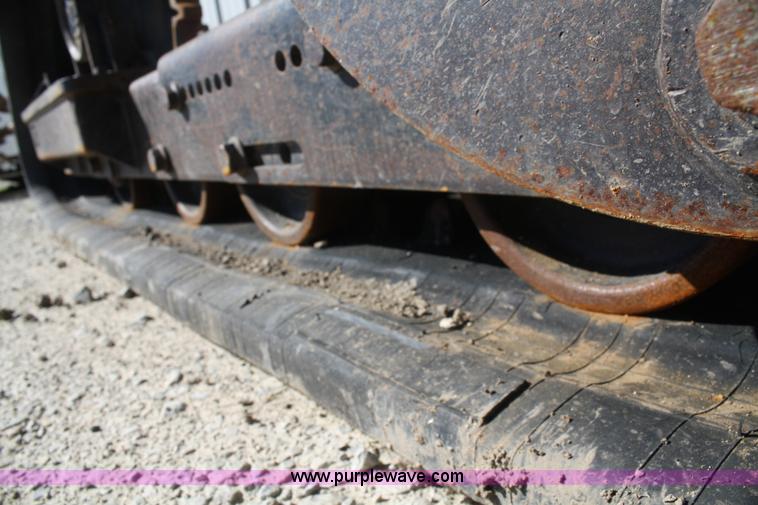 image for item L9349 Loegering skid steer tracks