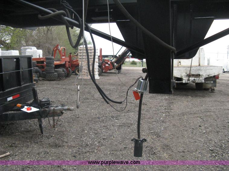 image for item A6016 2007 Fabrique  Auto Transporter trailer