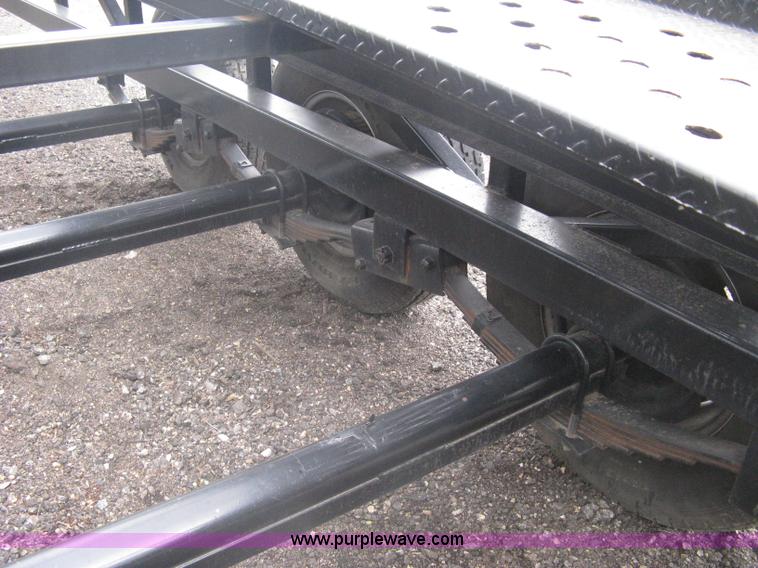 image for item A6016 2007 Fabrique  Auto Transporter trailer