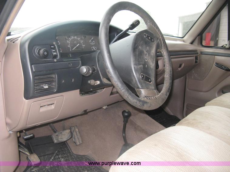 image for item A6156 1997 Ford F250 Heavy Duty extended cab pickup truck