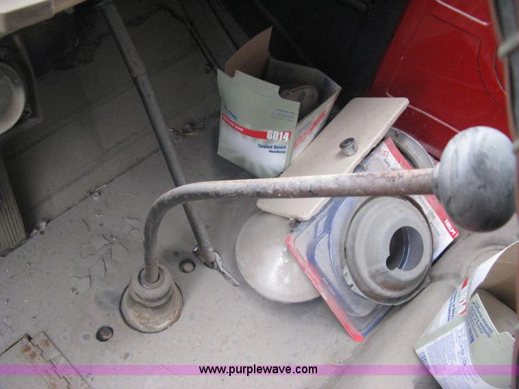 image for item A6162 1946 International K3-214 flatbed truck